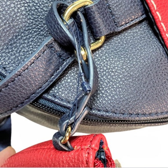 NWT Tommy Hilfiger Red & Blue Medium Backpack With Pouch - Picture 10 of 16